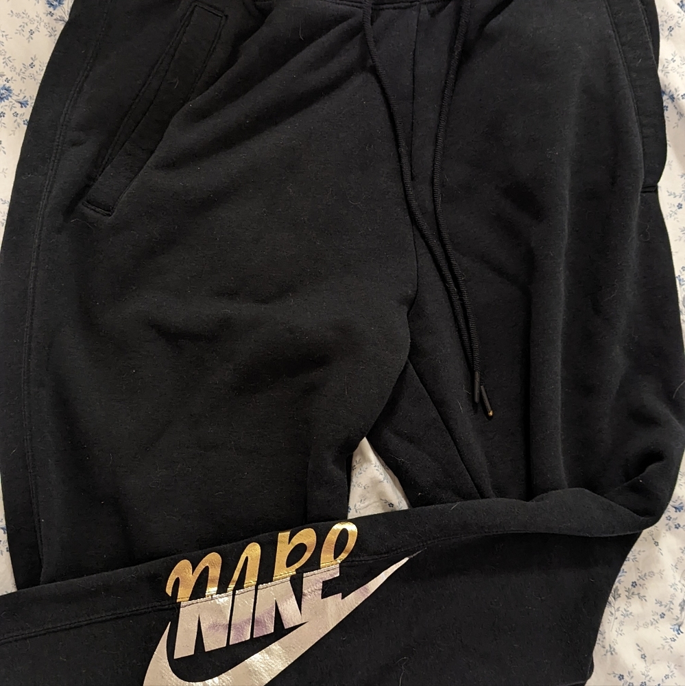 Nike joggers